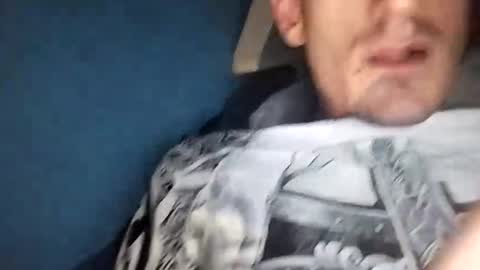 Snapshot of sunsweetsavage chatting on October 2, 2:18 am BIGDGEE online show from October 2, 2:18 am