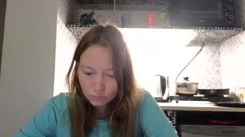 Snapshot of super_jony chatting on March 2, 9:22 pm super jony and Marta GMT 1300-1800 every day online show from March 2, 9:22 pm