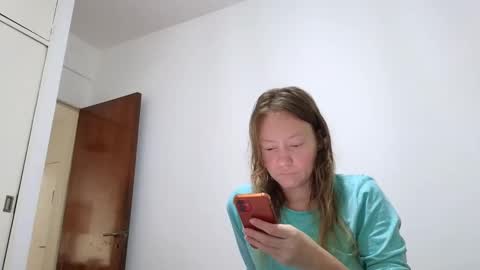 Snapshot of super_jony chatting on March 7, 8:44 pm super jony and Marta GMT 1300-1800 every day online show from March 7, 8:44 pm