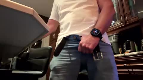 Snapshot of supercap69 chatting on December 3, 12:46 am Francisco666 online show from December 3, 12:46 am