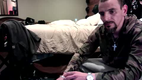 Snapshot of superd512 chatting on December 12, 12:55 pm Guero Cash online show from December 12, 12:55 pm