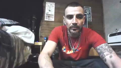 Snapshot of superd512 chatting on January 31, 7:29 am Guero Cash online show from January 31, 7:29 am