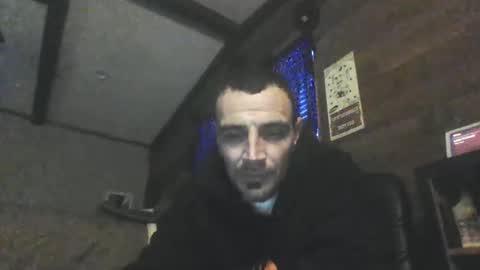 Snapshot of superd512 chatting on February 19, 11:46 pm Guero Cash online show from February 19, 11:46 pm