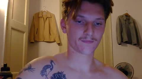 Snapshot of superhardxxxx chatting on November 11, 5:13 pm Ctrl My Body online show from November 11, 5:13 pm