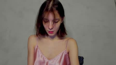 Una online show from December 22, 11:35 pm