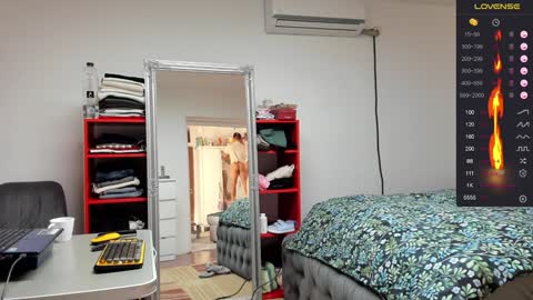 supermanboyxxl online show from December 16, 8:09 am