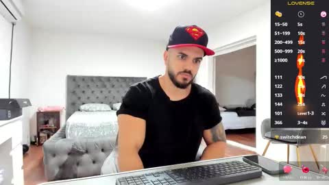 supermanboyxxl online show from November 25, 6:46 am