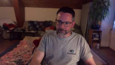 supersquirrel81 online show from March 22, 5:49 pm