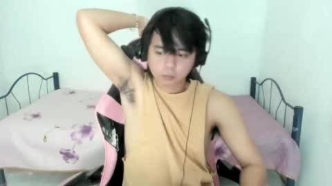 Snapshot of supr4m0 chatting on November 27, 9:55 am supr4m0 online show from November 27, 9:55 am