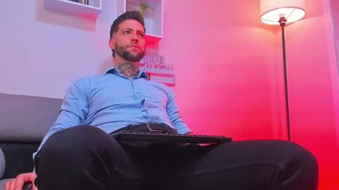 supreme_alpha_ online show from November 15, 3:26 am