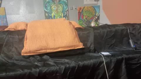 Snapshot of supremelifers chatting on February 11, 6:08 am Stony online show from February 11, 6:08 am