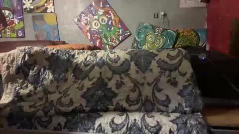 Snapshot of supremelifers chatting on March 5, 7:16 am Stony online show from March 5, 7:16 am