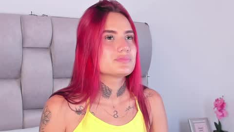 Snapshot of susan_sweet7 chatting on January 21, 8:32 pm Susan online show from January 21, 8:32 pm