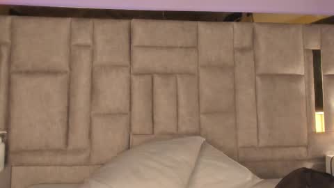 Snapshot of susan_sweet7 chatting on February 14, 2:39 am Susan online show from February 14, 2:39 am