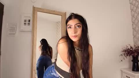 Snapshot of susana__sanchez chatting on September 16, 11:22 am  SUSANA  online show from September 16, 11:22 am