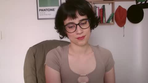 Snapshot of susana_w chatting on November 5, 5:57 pm susana_w online show from November 5, 5:57 pm