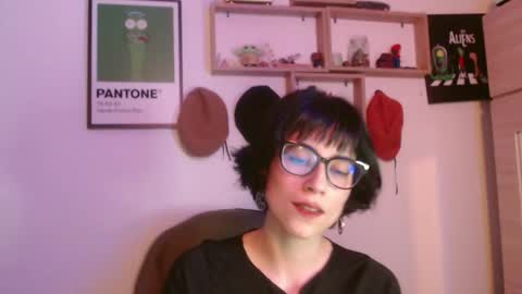Snapshot of susana_w chatting on November 9, 10:30 pm susana_w online show from November 9, 10:30 pm