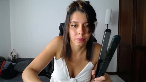 Susana online show from April 18, 7:18 pm