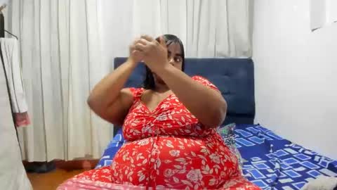 Snapshot of susanaeshwar chatting on November 24, 12:43 am susanaeshwar online show from November 24, 12:43 am