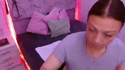 Snapshot of susanhotsex_ chatting on October 18, 2:58 am susanhotsex_ online show from October 18, 2:58 am