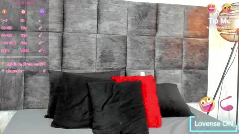 Snapshot of susanjacobs chatting on December 5, 11:07 pm Susan online show from December 5, 11:07 pm