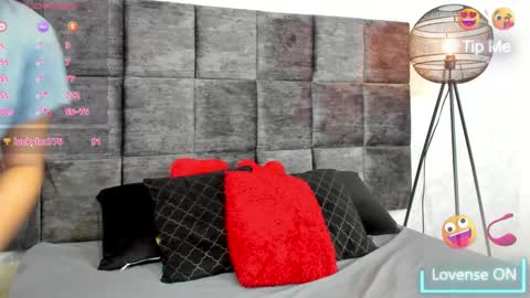 Snapshot of susanjacobs chatting on February 25, 11:55 pm Susan online show from February 25, 11:55 pm