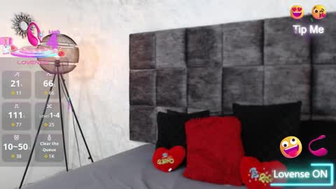 Snapshot of susanjacobs chatting on September 8, 7:46 pm Susan online show from September 8, 7:46 pm