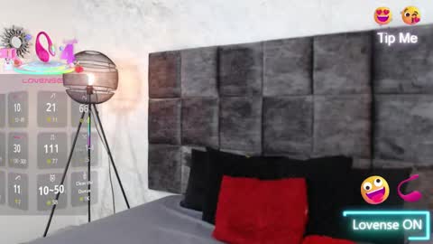 Snapshot of susanjacobs chatting on September 30, 9:09 pm Susan online show from September 30, 9:09 pm