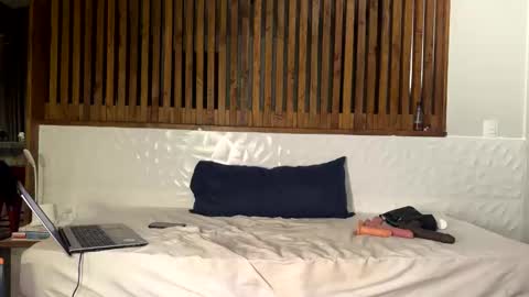 Rachel online show from October 2, 7:59 am