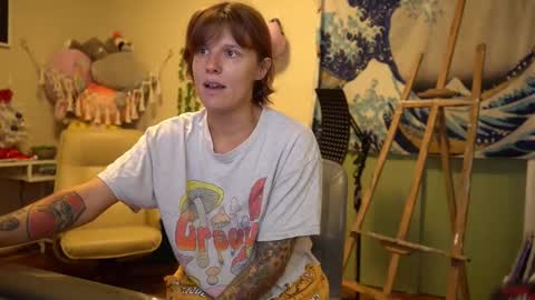   online show from November 18, 6:23 pm