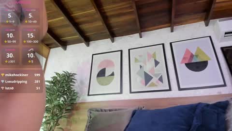 Snapshot of sussanalee chatting on January 23, 2:50 pm Your Squirt queen online show from January 23, 2:50 pm