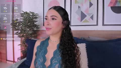 Snapshot of sussanalee chatting on February 15, 12:01 pm Your Squirt queen online show from February 15, 12:01 pm