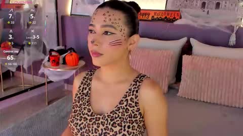 Snapshot of sussanalee chatting on November 1, 12:07 pm Your Squirt queen online show from November 1, 12:07 pm