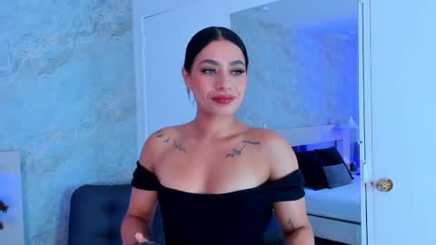 Snapshot of suzan_jane chatting on October 24, 9:33 pm Susan online show from October 24, 9:33 pm