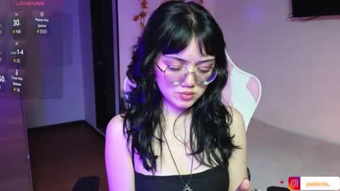 Snapshot of suzumi_ chatting on January 6, 5:06 pm Jadde online show from January 6, 5:06 pm