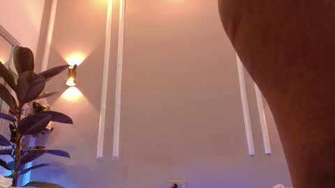 Suzy online show from March 14, 8:47 pm