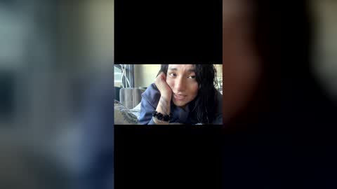 Snapshot of suzyishellawet chatting on November 25, 7:36 pm Suzy online show from November 25, 7:36 pm