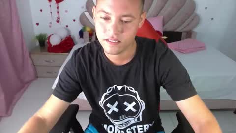 Sven online show from March 5, 11:28 am