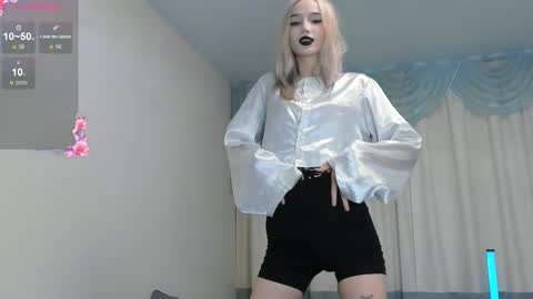 l1sa spears online show from September 9, 6:29 pm