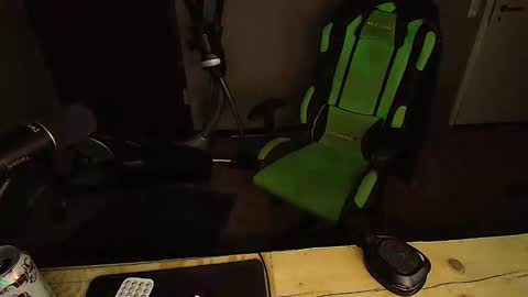 Snapshot of swaicy1990 chatting on September 20, 10:22 pm swaicy1990 online show from September 20, 10:22 pm