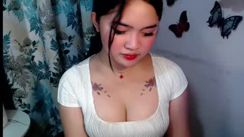 Snapshot of swallow_cummersx chatting on November 29, 1:25 pm Jasmine online show from November 29, 1:25 pm