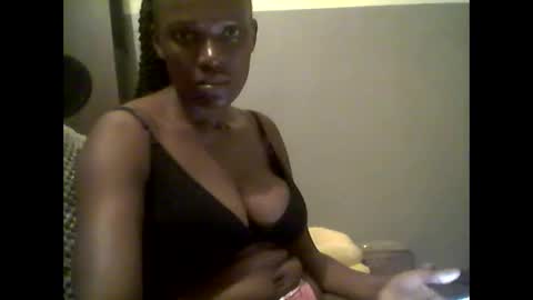 sweaterhot online show from June 2, 4:25 am