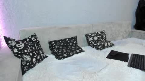 Luna Ootsutsuki online show from January 31, 4:58 am