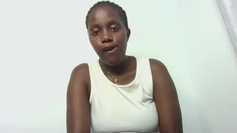 sweet69berry online show from February 23, 11:07 am