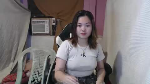 Snapshot of sweet_69ally chatting on September 24, 7:39 pm ally online show from September 24, 7:39 pm