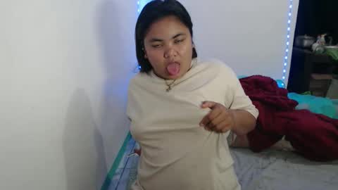 Snapshot of sweet_69ally chatting on October 31, 7:37 pm ally online show from October 31, 7:37 pm