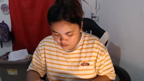 Snapshot of sweet_69ally chatting on December 19, 11:28 am ally online show from December 19, 11:28 am