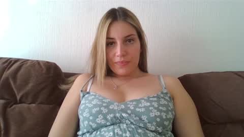 Snapshot of sweet__alana chatting on February 5, 8:25 pm Sweet alana online show from February 5, 8:25 pm