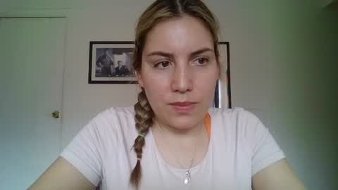 Snapshot of sweet__alana chatting on September 17, 6:42 pm Sweet alana online show from September 17, 6:42 pm