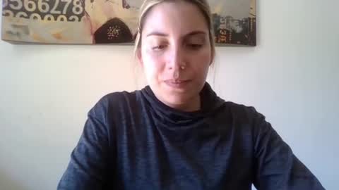 Snapshot of sweet__alana chatting on October 17, 6:43 pm Sweet alana online show from October 17, 6:43 pm